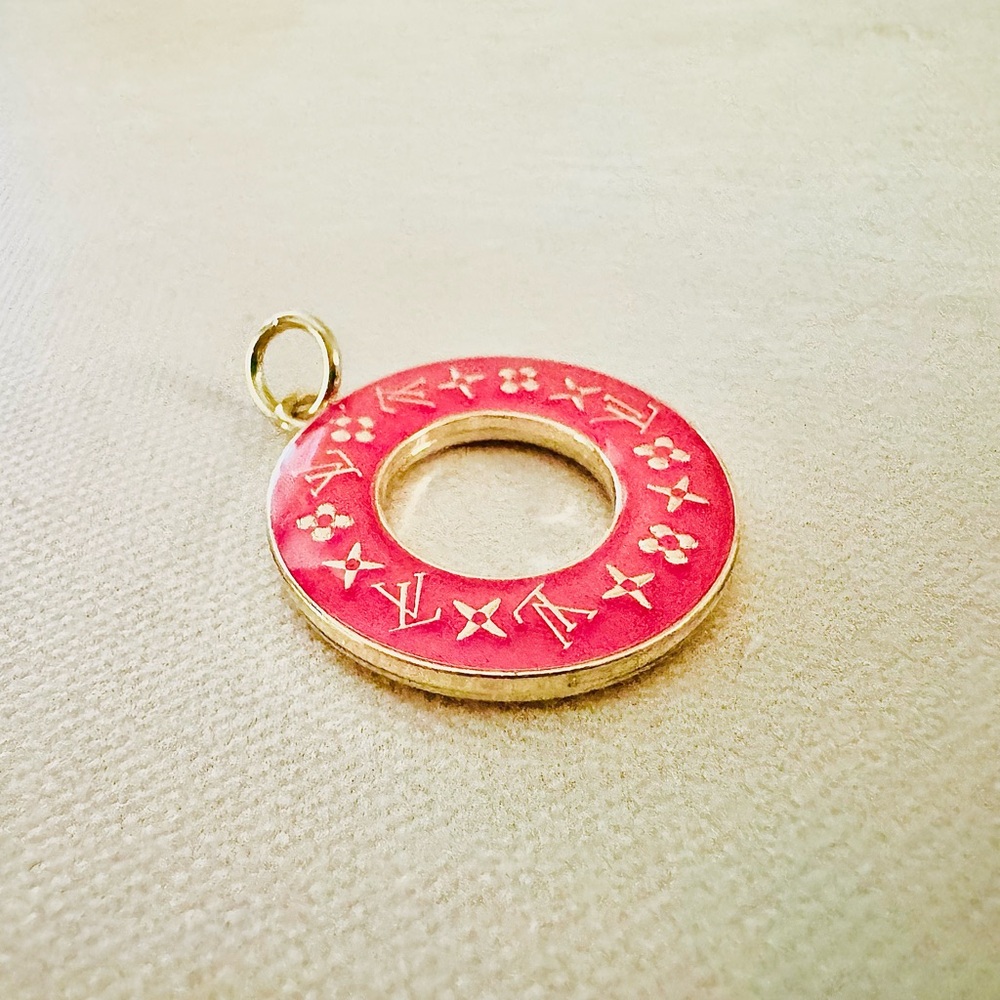 Louis Vuitton LV Pink, Gold Circular Pendant Charm, Authentic Necklace Medallion